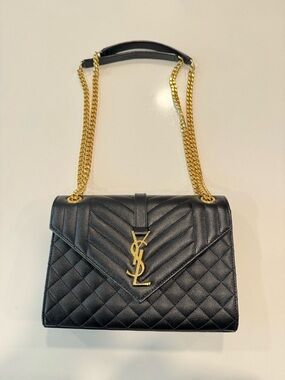 Saint Laurent ENVELOPE MEDIUM IN QUILTED GRAIN DE POUDRE EMBOSSED LEATHER